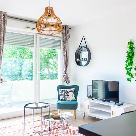 Zenbnb - Le Majestic / Avec 1 / Parking Prive / Balcon *